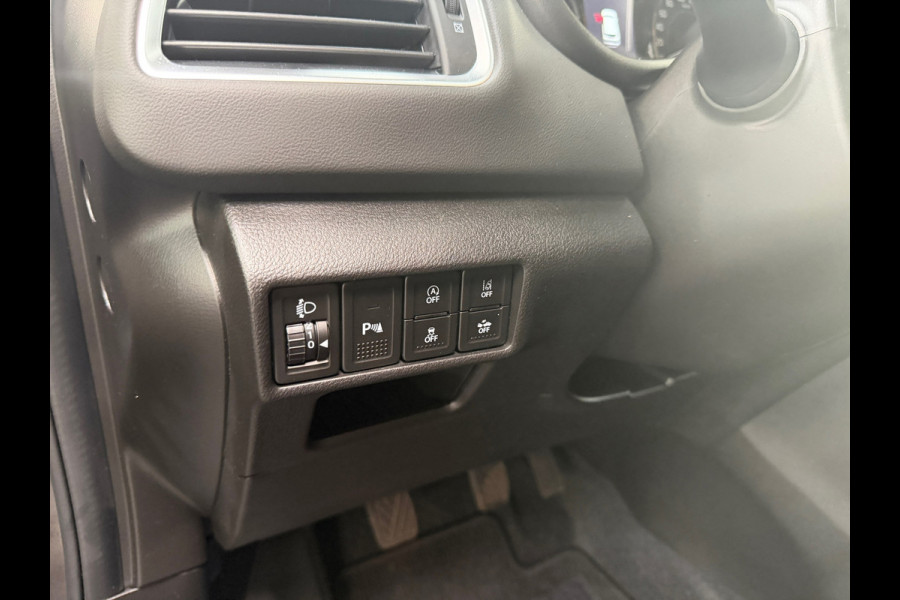 Suzuki S-Cross 1.4 Boosterjet Style Smart Hybrid | Pano | 360 Camera | 1/2 Leder | Stoelverwarming | NL Auto | NAP Suzuki S-Cross 1.4 Boosterjet Style Smart Hybrid | Pano | 360 Camera | 1/2 Leder | Stoelverwarming | NL Auto | NAP