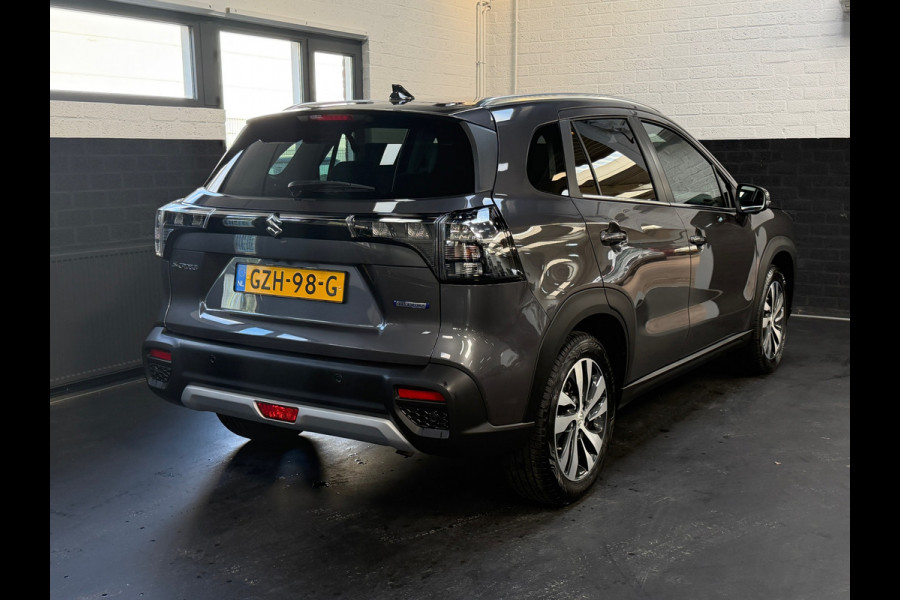 Suzuki S-Cross 1.4 Boosterjet Style Smart Hybrid | Pano | 360 Camera | 1/2 Leder | Stoelverwarming | NL Auto | NAP Suzuki S-Cross 1.4 Boosterjet Style Smart Hybrid | Pano | 360 Camera | 1/2 Leder | Stoelverwarming | NL Auto | NAP