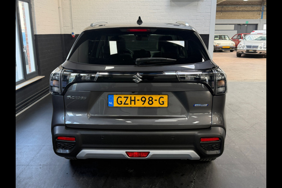 Suzuki S-Cross 1.4 Boosterjet Style Smart Hybrid | Pano | 360 Camera | 1/2 Leder | Stoelverwarming | NL Auto | NAP Suzuki S-Cross 1.4 Boosterjet Style Smart Hybrid | Pano | 360 Camera | 1/2 Leder | Stoelverwarming | NL Auto | NAP
