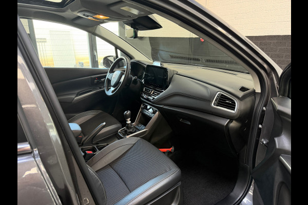 Suzuki S-Cross 1.4 Boosterjet Style Smart Hybrid | Pano | 360 Camera | 1/2 Leder | Stoelverwarming | NL Auto | NAP Suzuki S-Cross 1.4 Boosterjet Style Smart Hybrid | Pano | 360 Camera | 1/2 Leder | Stoelverwarming | NL Auto | NAP