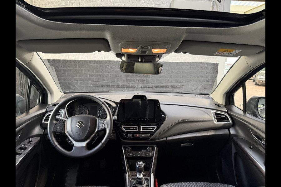 Suzuki S-Cross 1.4 Boosterjet Style Smart Hybrid | Pano | 360 Camera | 1/2 Leder | Stoelverwarming | NL Auto | NAP Suzuki S-Cross 1.4 Boosterjet Style Smart Hybrid | Pano | 360 Camera | 1/2 Leder | Stoelverwarming | NL Auto | NAP
