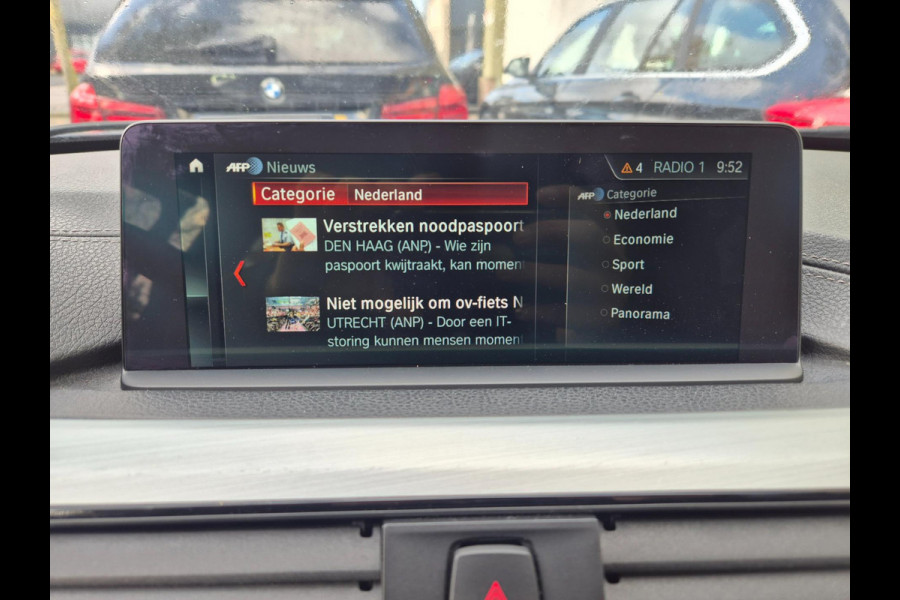 BMW 3-serie M Sport Shadow Executive Edition Apple CarPlay Alcantara LED NAP NL Rijklaar - Garantie inbegrepen!