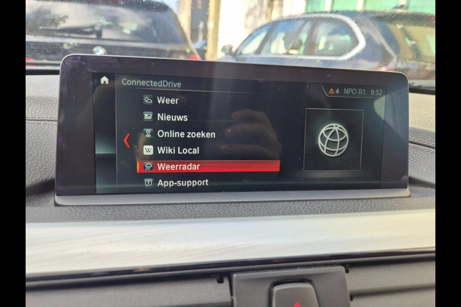 BMW 3-serie M Sport Shadow Executive Edition Apple CarPlay Alcantara LED NAP NL Rijklaar - Garantie inbegrepen!