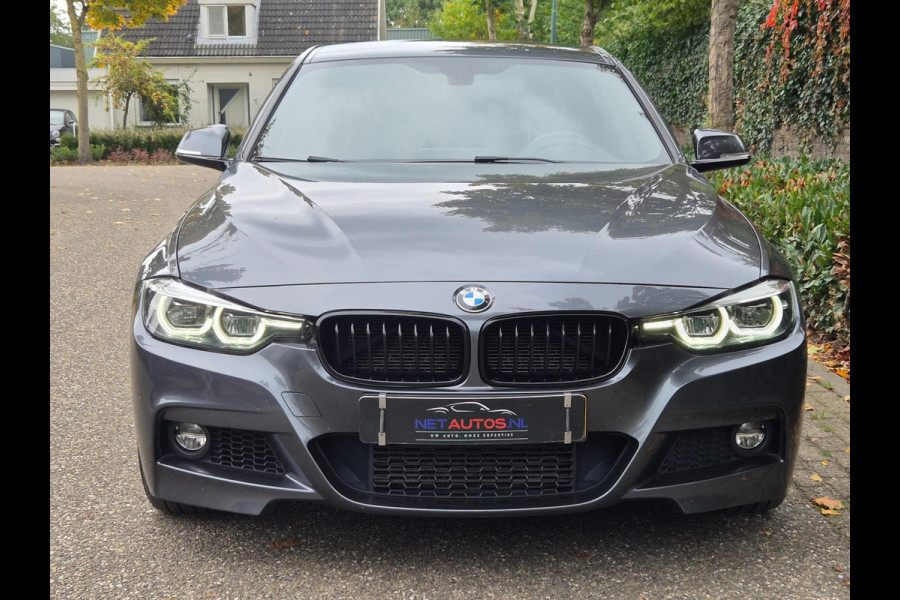 BMW 3-serie M Sport Shadow Executive Edition Apple CarPlay Alcantara LED NAP NL Rijklaar - Garantie inbegrepen!