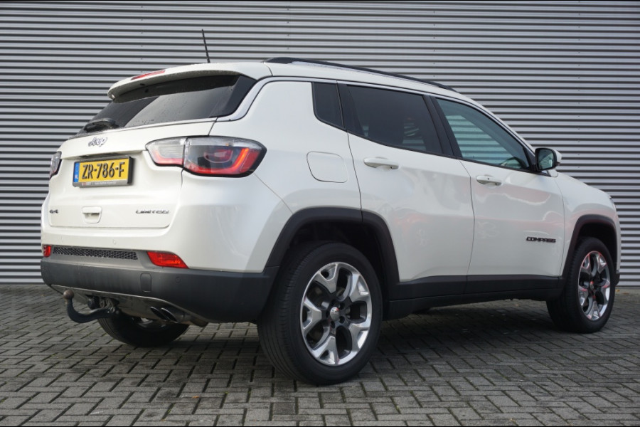 Jeep Compass 170PK 4x4 AUTOMAAT BEATS AUDIO | WINTERPACK | TREKHAAK | LUXE! Jeep Compass 170PK 4x4 AUTOMAAT BEATS AUDIO | WINTERPACK | TREKHAAK | LUXE!