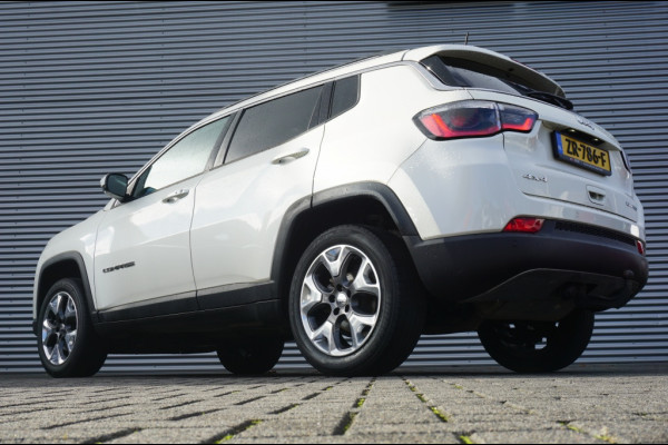 Jeep Compass 170PK 4x4 AUTOMAAT BEATS AUDIO | WINTERPACK | TREKHAAK | LUXE! Jeep Compass 170PK 4x4 AUTOMAAT BEATS AUDIO | WINTERPACK | TREKHAAK | LUXE!