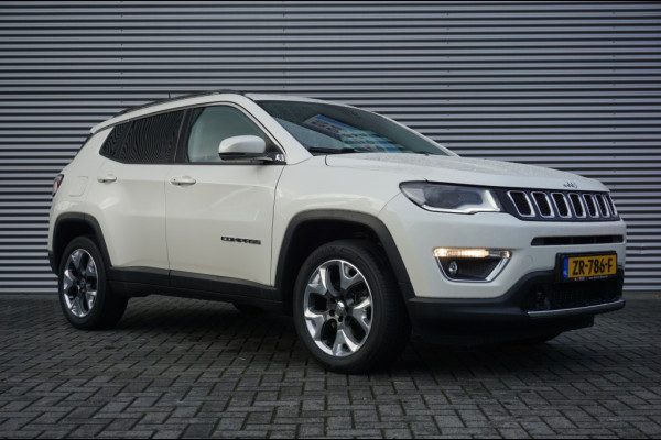 Jeep Compass 170PK 4x4 AUTOMAAT BEATS AUDIO | WINTERPACK | TREKHAAK | LUXE! Jeep Compass 170PK 4x4 AUTOMAAT BEATS AUDIO | WINTERPACK | TREKHAAK | LUXE!