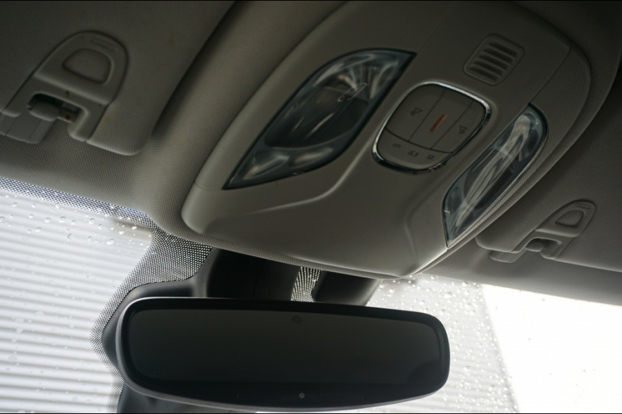 Jeep Compass 170PK 4x4 AUTOMAAT BEATS AUDIO | WINTERPACK | TREKHAAK | LUXE! Jeep Compass 170PK 4x4 AUTOMAAT BEATS AUDIO | WINTERPACK | TREKHAAK | LUXE!
