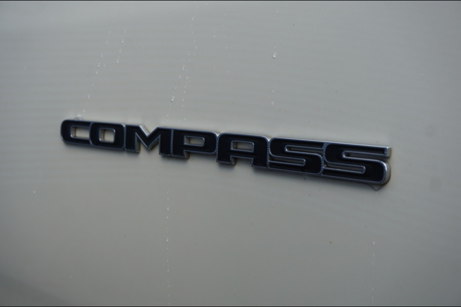 Jeep Compass 170PK 4x4 AUTOMAAT BEATS AUDIO | WINTERPACK | TREKHAAK | LUXE! Jeep Compass 170PK 4x4 AUTOMAAT BEATS AUDIO | WINTERPACK | TREKHAAK | LUXE!