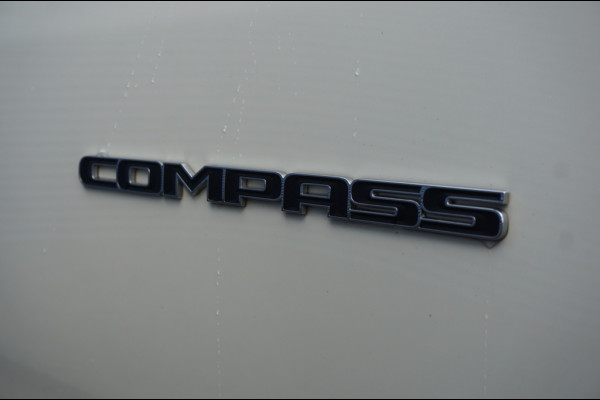 Jeep Compass 170PK 4x4 AUTOMAAT BEATS AUDIO | WINTERPACK | TREKHAAK | LUXE! Jeep Compass 170PK 4x4 AUTOMAAT BEATS AUDIO | WINTERPACK | TREKHAAK | LUXE!