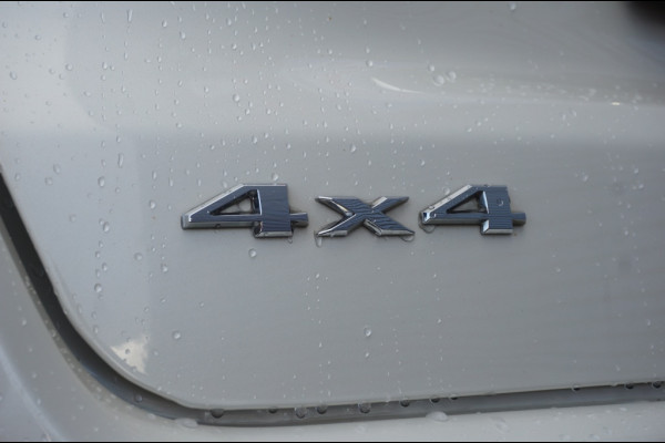 Jeep Compass 170PK 4x4 AUTOMAAT BEATS AUDIO | WINTERPACK | TREKHAAK | LUXE! Jeep Compass 170PK 4x4 AUTOMAAT BEATS AUDIO | WINTERPACK | TREKHAAK | LUXE!