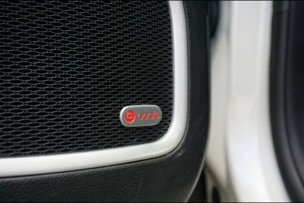 Jeep Compass 170PK 4x4 AUTOMAAT BEATS AUDIO | WINTERPACK | TREKHAAK | LUXE! Jeep Compass 170PK 4x4 AUTOMAAT BEATS AUDIO | WINTERPACK | TREKHAAK | LUXE!