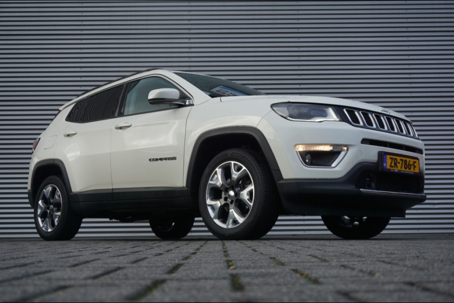 Jeep Compass 170PK 4x4 AUTOMAAT BEATS AUDIO | WINTERPACK | TREKHAAK | LUXE! Jeep Compass 170PK 4x4 AUTOMAAT BEATS AUDIO | WINTERPACK | TREKHAAK | LUXE!