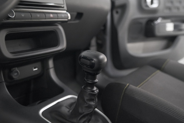 Citroën C3 PureTech 110 Max | Parkeersensoren | Apple Carplay | Climate Control