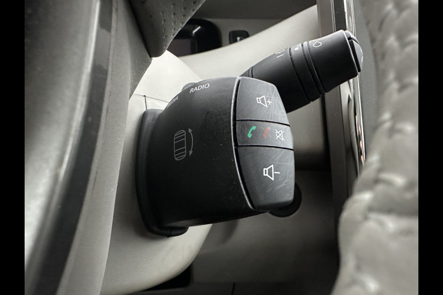 Renault ZOE (inclusive-battery) Q90 Bose Quickcharge 41 kWh Edition One {SOH-92%} LUXURY-LEATHER | FULL-LED | DIGI-COCKPIT | HEATED-COMFORTSEATS | BOSE-PREMIUM-AUDIO | CAMERA | R-LINK | PDC | PRIVACY-GLASS |  17"ALU* Renault ZOE (inclusive-battery) Q90 Bose Quickcharge 41 kWh Edition One {SOH-92%} LUXURY-LEATHER | FULL-LED | DIGI-COCKPIT | HEATED-COMFORTSEATS | BOSE-PREMIUM-AUDIO | CAMERA | R-LINK | PDC | PRIVACY-GLASS |  17"ALU*