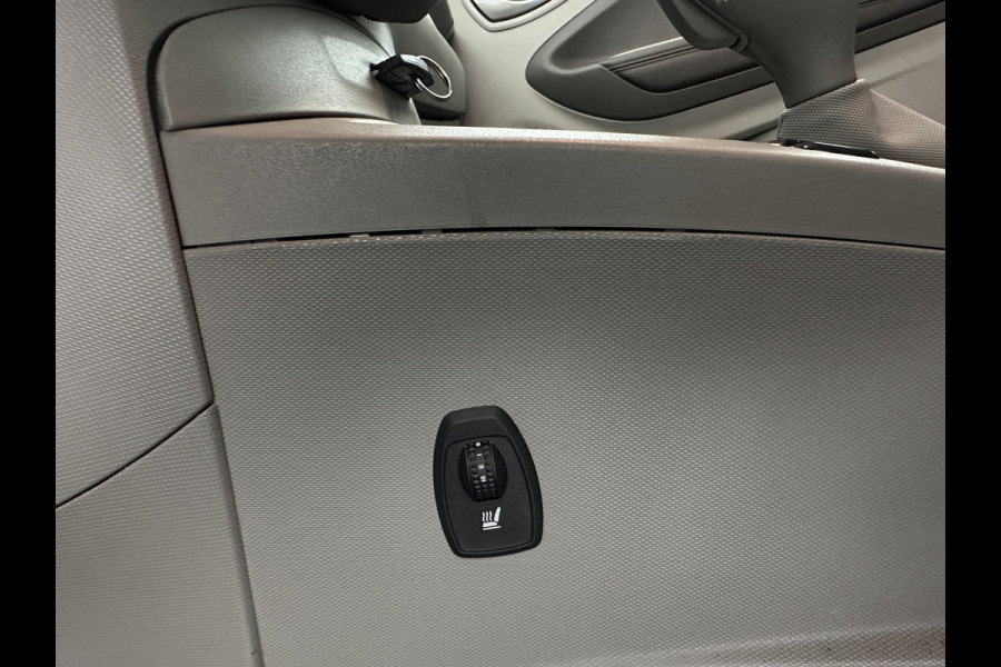 Renault ZOE (inclusive-battery) Q90 Bose Quickcharge 41 kWh Edition One {SOH-92%} LUXURY-LEATHER | FULL-LED | DIGI-COCKPIT | HEATED-COMFORTSEATS | BOSE-PREMIUM-AUDIO | CAMERA | R-LINK | PDC | PRIVACY-GLASS |  17"ALU* Renault ZOE (inclusive-battery) Q90 Bose Quickcharge 41 kWh Edition One {SOH-92%} LUXURY-LEATHER | FULL-LED | DIGI-COCKPIT | HEATED-COMFORTSEATS | BOSE-PREMIUM-AUDIO | CAMERA | R-LINK | PDC | PRIVACY-GLASS |  17"ALU*