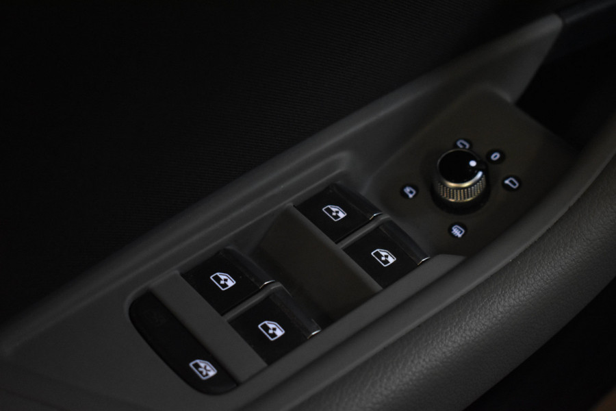 Audi A4 Avant 35 TFSI 2.0 150PK PRO LINE NAVI/CAMERA/LED Audi A4 Avant 35 TFSI 2.0 150PK PRO LINE NAVI/CAMERA/LED