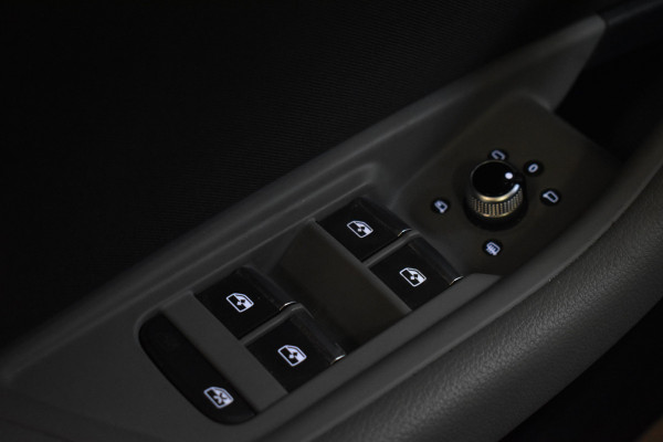 Audi A4 Avant 35 TFSI 2.0 150PK PRO LINE NAVI/CAMERA/LED Audi A4 Avant 35 TFSI 2.0 150PK PRO LINE NAVI/CAMERA/LED