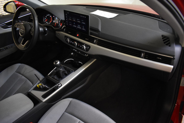 Audi A4 Avant 35 TFSI 2.0 150PK PRO LINE NAVI/CAMERA/LED Audi A4 Avant 35 TFSI 2.0 150PK PRO LINE NAVI/CAMERA/LED