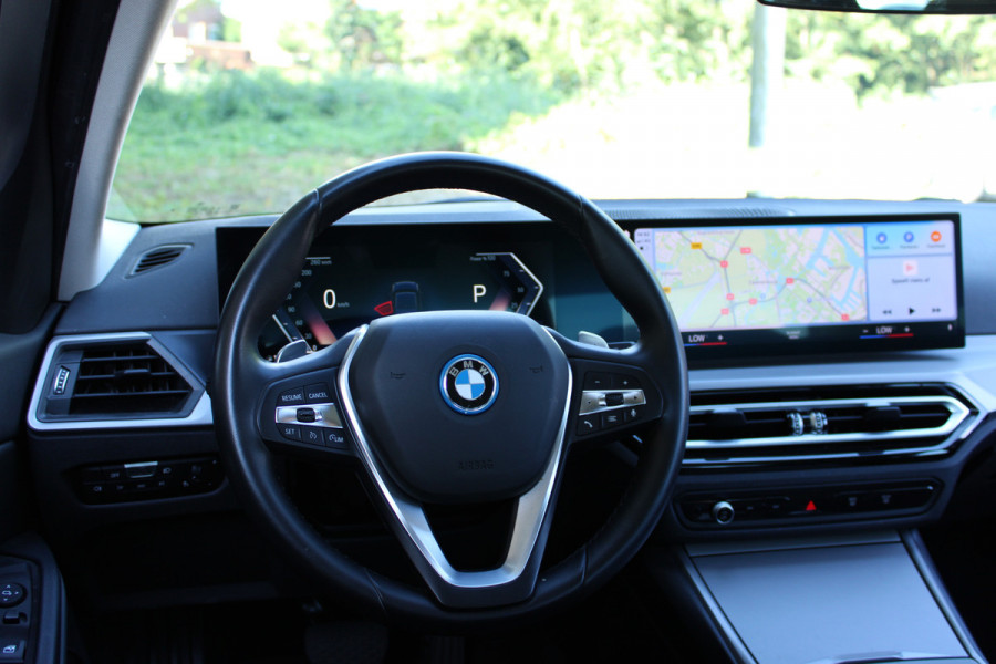 BMW 3-serie 320e 204PK PHEV BUSINESS SPORT LEDER/CARPLAY/NIEUW-TYPE BMW 3-serie 320e 204PK PHEV BUSINESS SPORT LEDER/CARPLAY/NIEUW-TYPE
