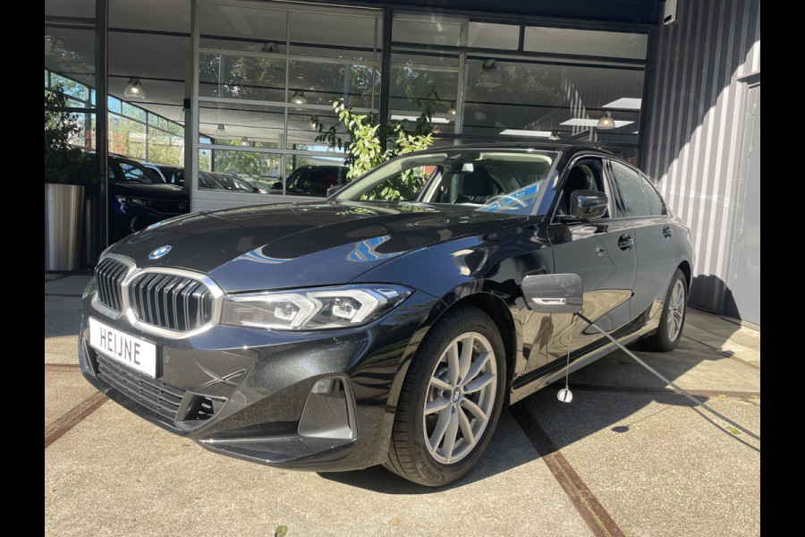 BMW 3-serie 320e 204PK PHEV BUSINESS SPORT LEDER/CARPLAY/NIEUW-TYPE BMW 3-serie 320e 204PK PHEV BUSINESS SPORT LEDER/CARPLAY/NIEUW-TYPE