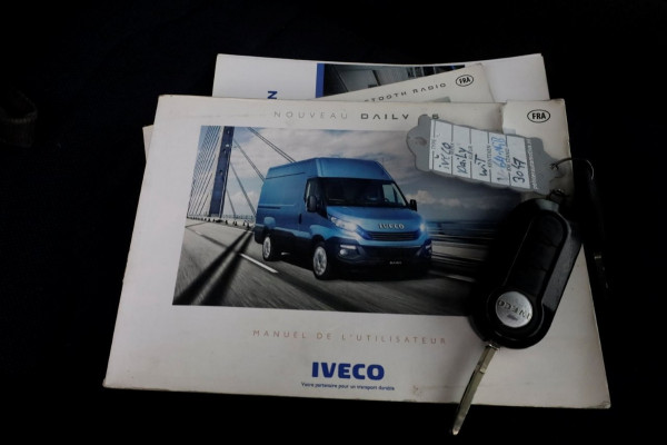 Iveco Daily 35C15 3.0 150pk L4H2 Dubbel Lucht Airco/Trekhaak 3500kg 03-2019 Iveco Daily 35C15 3.0 150pk L4H2 Dubbel Lucht Airco/Trekhaak 3500kg 03-2019