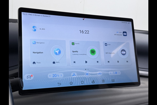 BYD ATTO 3 ACCU 60kWh Design Pano-dak Leer+Elektr.Verst. Warmtepomp Adaptieve Cruise 360°Camera Apple Carplay Android Auto Elektr.Achterklep Des Verkeersbord detectie WiFi DAB Led Rijstrooksensor Keyless Smartphone Entry Fabrieksgarantie tot 14-12-2030/150.000km Garantie op de LFP Accu tot 14-12-2030/200.000km €44.000,- Nieuw!