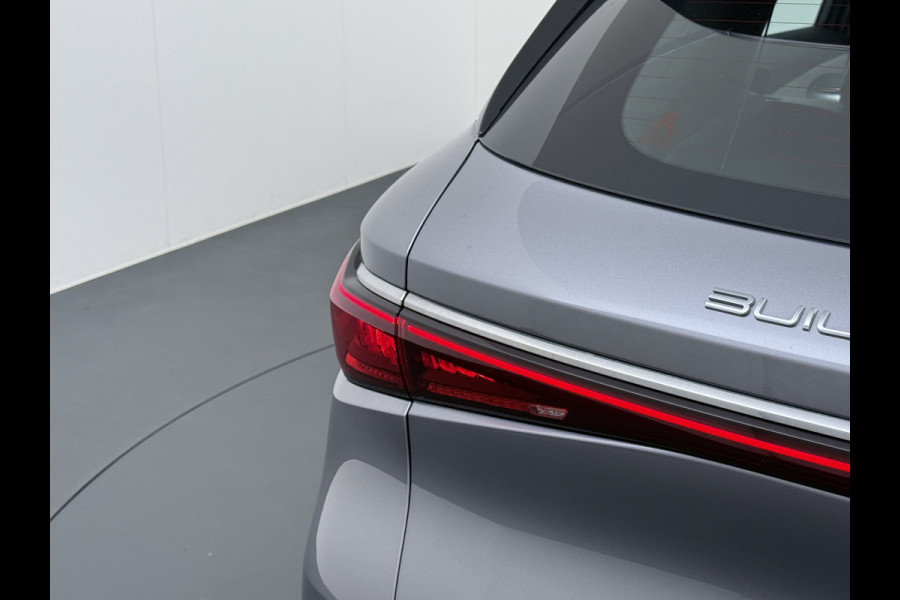 BYD ATTO 3 ACCU 60kWh Design Pano-dak Leer+Elektr.Verst. Warmtepomp Adaptieve Cruise 360°Camera Apple Carplay Android Auto Elektr.Achterklep Des Verkeersbord detectie WiFi DAB Led Rijstrooksensor Keyless Smartphone Entry Fabrieksgarantie tot 14-12-2030/150.000km Garantie op de LFP Accu tot 14-12-2030/200.000km €44.000,- Nieuw!