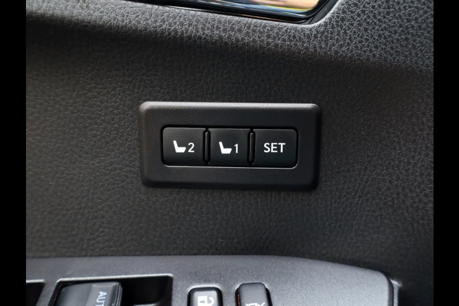 Toyota RAV4 2.5 Hybrid AWD Executive | 360 Camera | Leder | Adaptive Cruise Toyota RAV4 2.5 Hybrid AWD Executive | 360 Camera | Leder | Adaptive Cruise