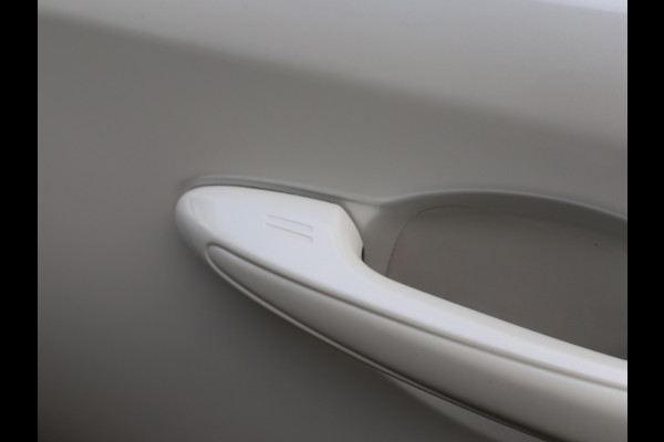 Toyota RAV4 2.5 Hybrid AWD Executive | 360 Camera | Leder | Adaptive Cruise Toyota RAV4 2.5 Hybrid AWD Executive | 360 Camera | Leder | Adaptive Cruise