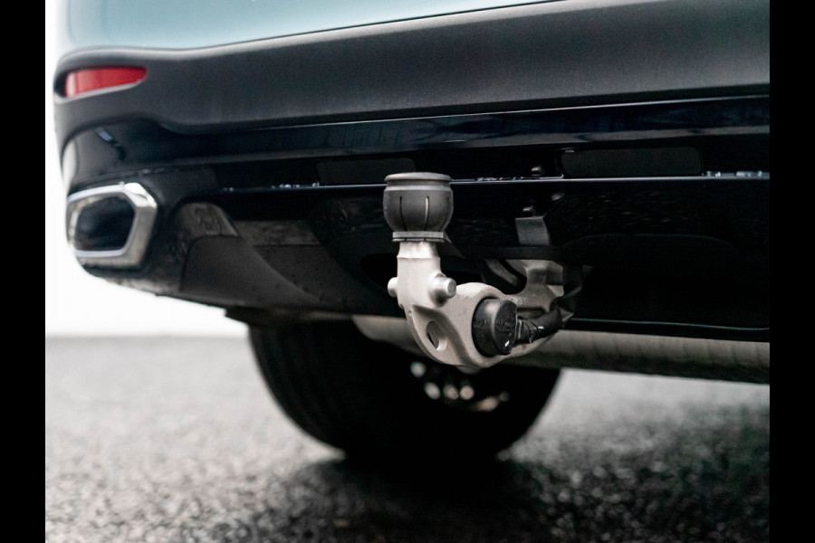 Mercedes-Benz GLC GLC 300e 4MATIC AMG Line | 2025 | NIGHT | Trekhaak