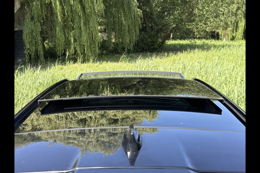 Land Rover Range Rover Velar 2.0 250PK AWD R-DYNAMIC BLACK PACK SE LEDER/VIRTUAL/PANORAMADAK