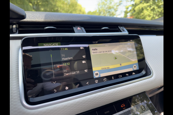 Land Rover Range Rover Velar 2.0 250PK AWD R-DYNAMIC BLACK PACK SE LEDER/VIRTUAL/PANORAMADAK