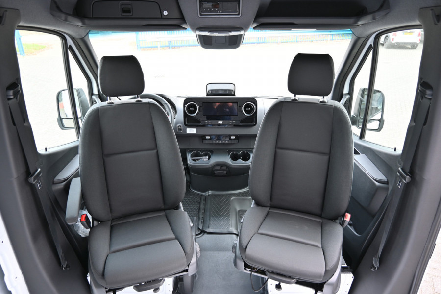 Mercedes-Benz Sprinter 319 CDI 4x4 L2H2 Pro Draaistoelen, LED, 360 Graden Camera, Navigatie