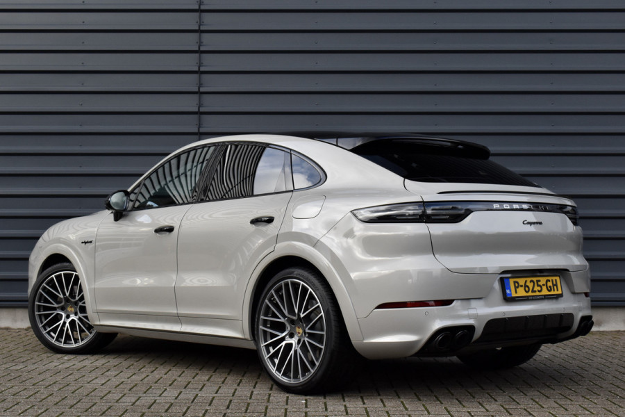 Porsche Cayenne Coupé 3.0 E-Hybrid 462pk SportDesign | Pano | 22'' Wielen | ACC | Softclose | Bose | Stoelventilatie | Head-Up | 360 Camera | Porsche Cayenne Coupé 3.0 E-Hybrid 462pk SportDesign | Pano | 22'' Wielen | ACC | Softclose | Bose | Stoelventilatie | Head-Up | 360 Camera |