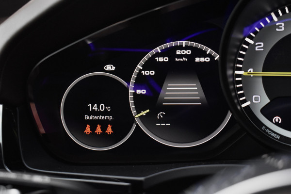 Porsche Cayenne Coupé 3.0 E-Hybrid 462pk SportDesign | Pano | 22'' Wielen | ACC | Softclose | Bose | Stoelventilatie | Head-Up | 360 Camera | Porsche Cayenne Coupé 3.0 E-Hybrid 462pk SportDesign | Pano | 22'' Wielen | ACC | Softclose | Bose | Stoelventilatie | Head-Up | 360 Camera |