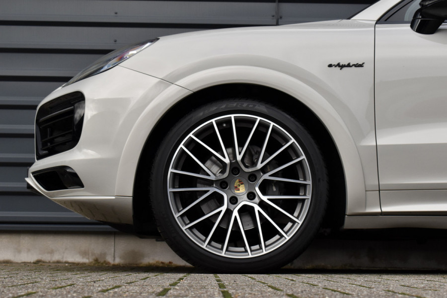 Porsche Cayenne Coupé 3.0 E-Hybrid 462pk SportDesign | Pano | 22'' Wielen | ACC | Softclose | Bose | Stoelventilatie | Head-Up | 360 Camera | Porsche Cayenne Coupé 3.0 E-Hybrid 462pk SportDesign | Pano | 22'' Wielen | ACC | Softclose | Bose | Stoelventilatie | Head-Up | 360 Camera |