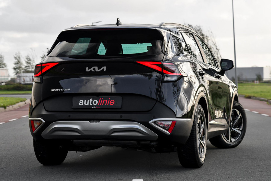 Kia Sportage 1.6 T-GDi MHEV Elec stoelen. Stuurvw, Camera, Lane assist, Stoelvw 4x, CarPlay! Kia Sportage 1.6 T-GDi MHEV Elec stoelen. Stuurvw, Camera, Lane assist, Stoelvw 4x, CarPlay!