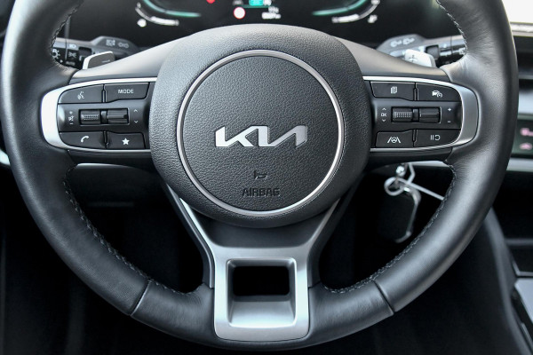 Kia Sportage 1.6 T-GDi MHEV Elec stoelen. Stuurvw, Camera, Lane assist, Stoelvw 4x, CarPlay! Kia Sportage 1.6 T-GDi MHEV Elec stoelen. Stuurvw, Camera, Lane assist, Stoelvw 4x, CarPlay!