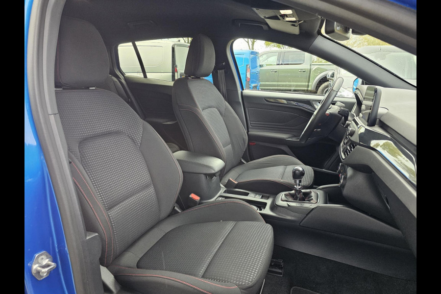 Ford FOCUS Wagon 1.5 EcoBoost ST-line Business 150 pk | Full led | PDC v+a | Trekhaak afneembaar | Keyless entry | Winterpack | Camera | Lane assist etc.