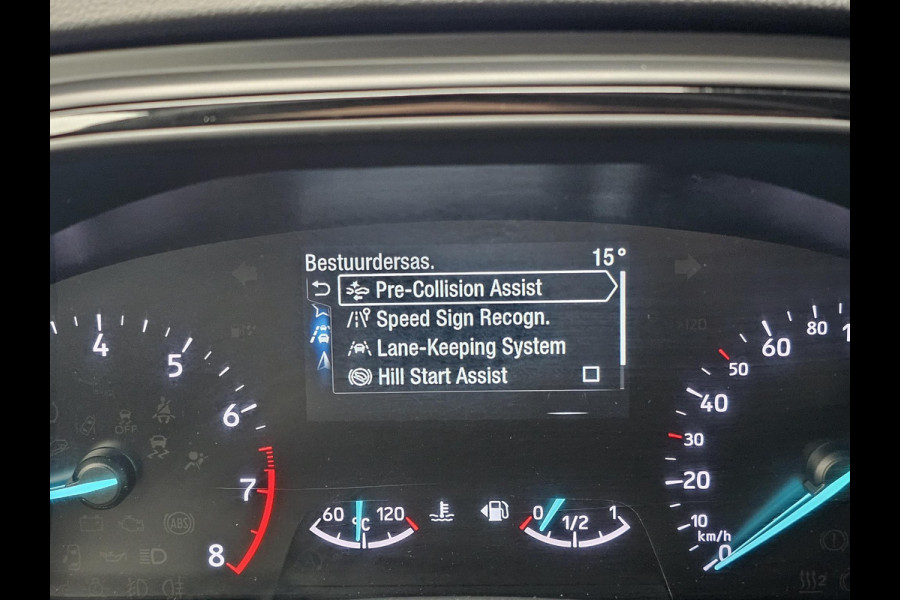 Ford FOCUS Wagon 1.5 EcoBoost ST-line Business 150 pk | Full led | PDC v+a | Trekhaak afneembaar | Keyless entry | Winterpack | Camera | Lane assist etc.