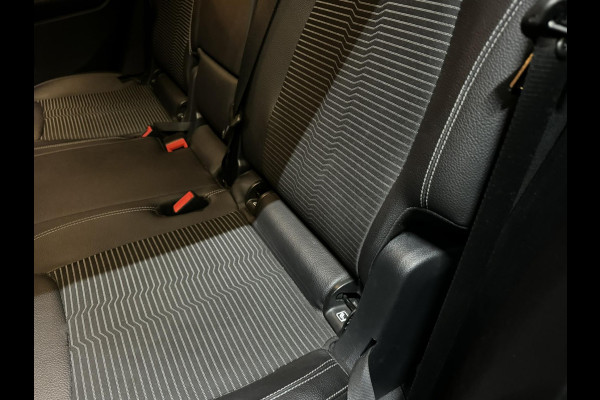 Mercedes-Benz Glb 200 Business Solution Garantie Camera Ambient Carplay StoelVW Cruise Clima Navi PDC Led Dab Rijklaar