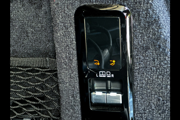 Land Rover Range Rover Sport 3.0 P510e First Edition |Massage|Stoelventilatie|Softclose|HUD|360 Land Rover Range Rover Sport 3.0 P510e First Edition |Massage|Stoelventilatie|Softclose|HUD|360