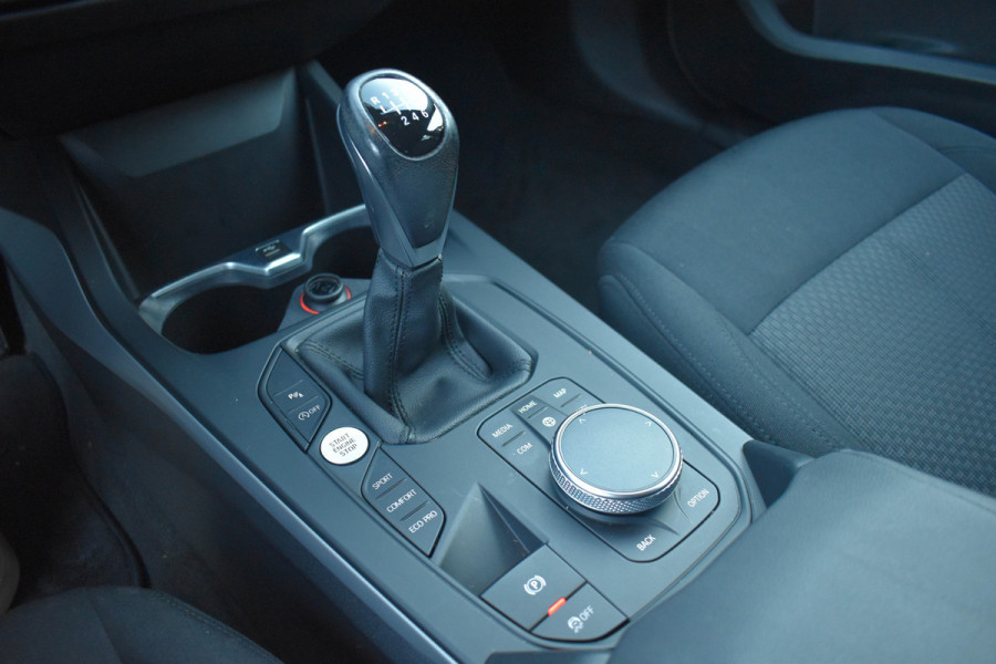 BMW 1-serie 118i Executive Edition | Navi Prof. | Carplay | Virtual Cockpit | DAB | PDC