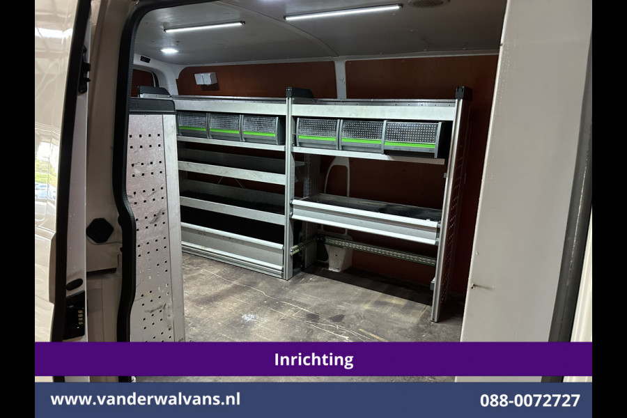 Volkswagen Transporter 2.0 TDI 150pk L2H1 Inrichting Euro6 Airco | Omvormer | Camera | 2500kg Trekhaak | Apple Carplay Android Auto, Cruisecontrol, Parkeersensoren Volkswagen Transporter 2.0 TDI 150pk L2H1 Inrichting Euro6 Airco | Omvormer | Camera | 2500kg Trekhaak | Apple Carplay Android Auto, Cruisecontrol, Parkeersensoren