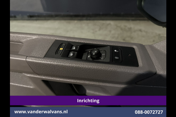 Volkswagen Transporter 2.0 TDI 150pk L2H1 Inrichting Euro6 Airco | Omvormer | Camera | 2500kg Trekhaak | Apple Carplay Android Auto, Cruisecontrol, Parkeersensoren Volkswagen Transporter 2.0 TDI 150pk L2H1 Inrichting Euro6 Airco | Omvormer | Camera | 2500kg Trekhaak | Apple Carplay Android Auto, Cruisecontrol, Parkeersensoren