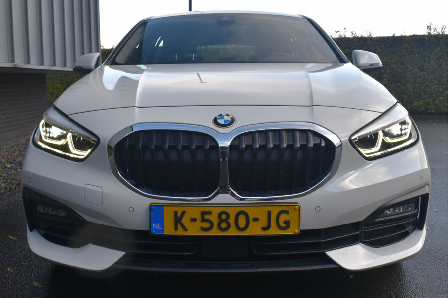 BMW 1-serie 118i Executive Edition | Navi Prof. | Carplay | Virtual Cockpit | DAB | PDC