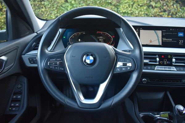 BMW 1-serie 118i Executive Edition | Navi Prof. | Carplay | Virtual Cockpit | DAB | PDC