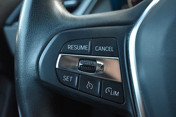 BMW 1-serie 118i Executive Edition | Navi Prof. | Carplay | Virtual Cockpit | DAB | PDC