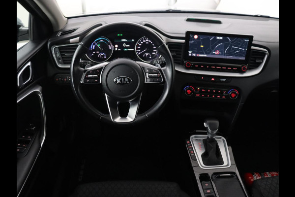 Kia Ceed 1.6 GDI PHEV DynamicLine | Carplay | Camera | Navigatie | Keyless | Climate control | Cruise control | Full LED | Parkeerhulp | Plug In